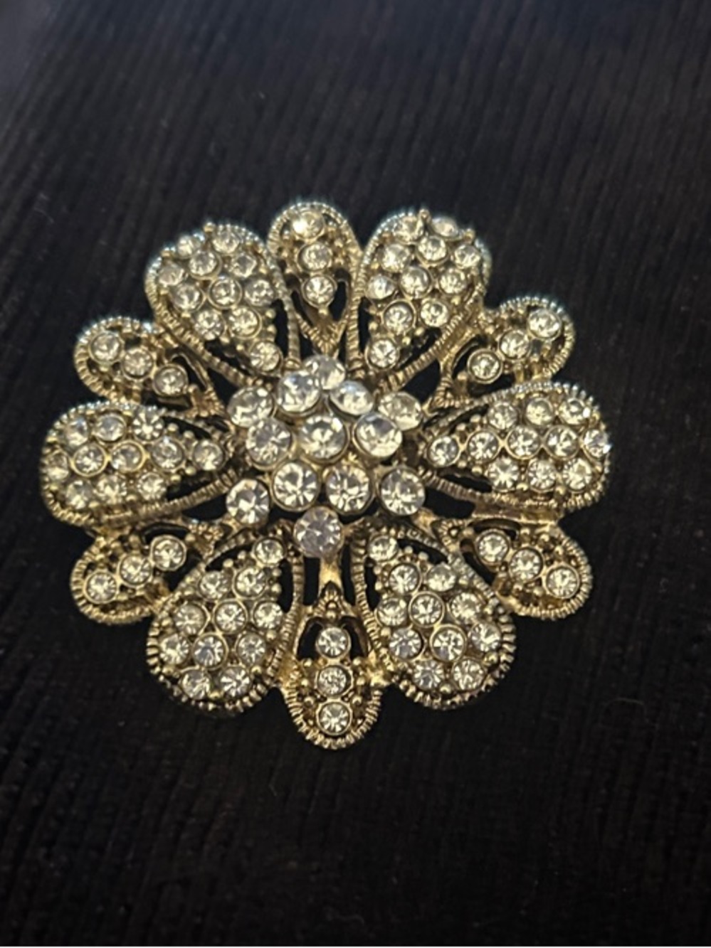 Vintage-Inspired Gold Floral Crystal Brooch - Women's Jewelry